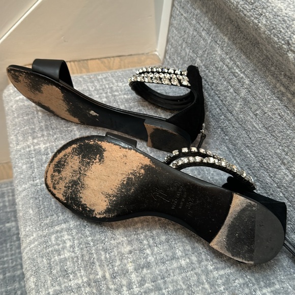 Giueseppe zanotti sandals 35.5 black with three rows of crystals - Picture 3 of 4